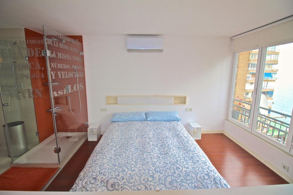 Loft Con Vistas Al Mar Apartment Alicante Bagian luar foto
